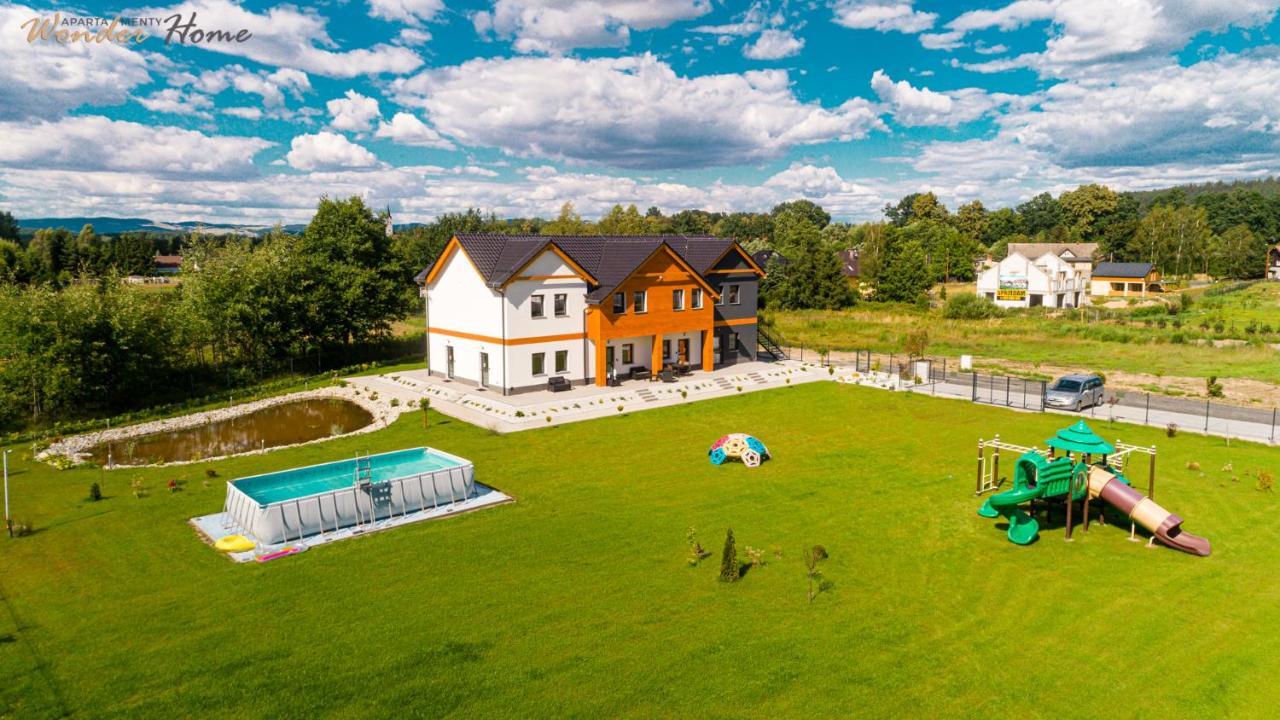 Wonder Home - Apartamenty Halo Karkonosze Z Ogrodem, Sezonowym Basenem, Placem Zabaw I Widokiem Na Sniezke - Zlokalizowane Blisko Karpacza Myslakowice Luaran gambar